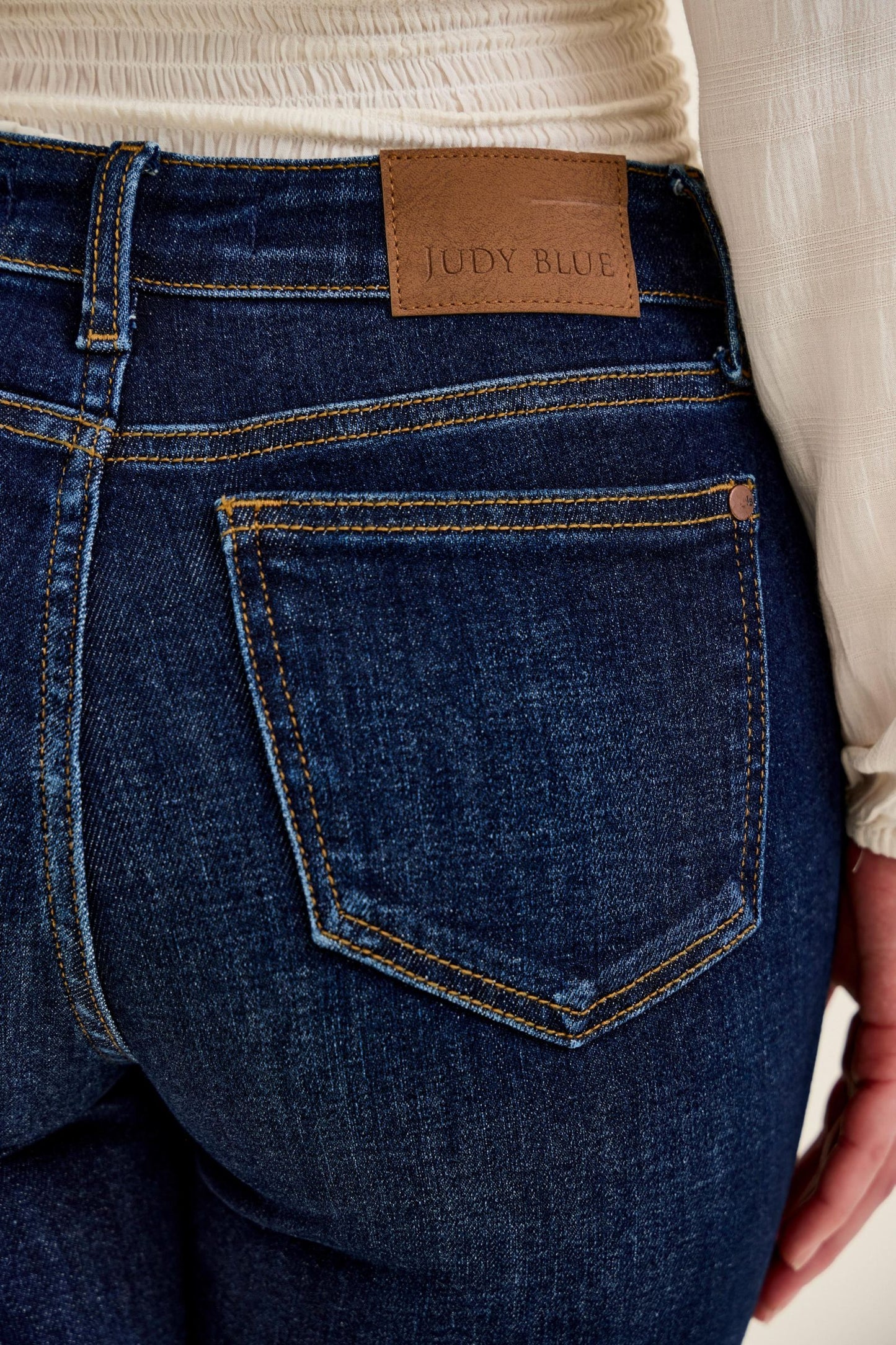JUDY BLUE MID RISE PETITE DARK WASH BOOTCUT JEAN - DARK STONE
