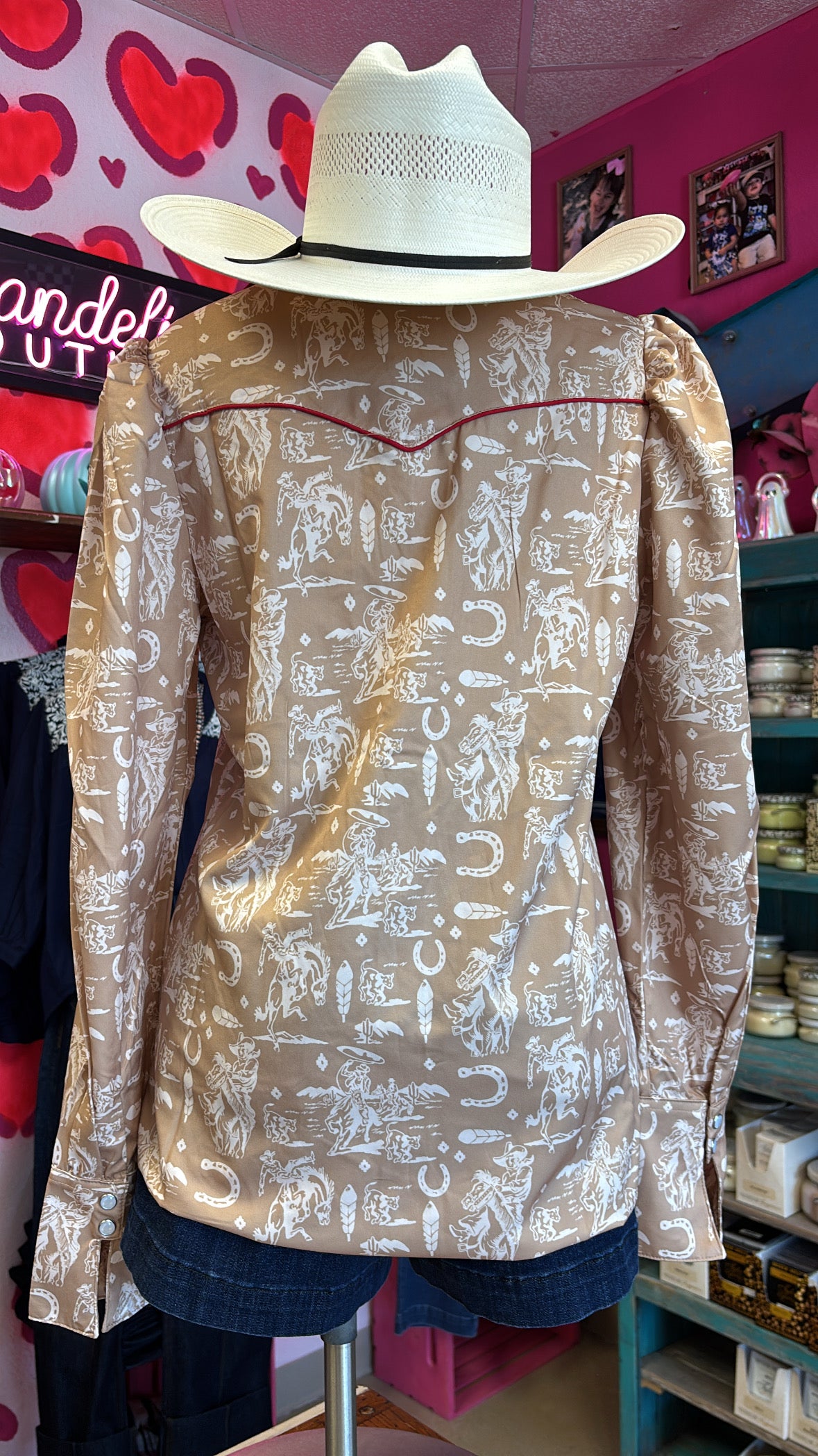 COWBOY FEATHER LONG SLEEVE PEARL SNAP TOP