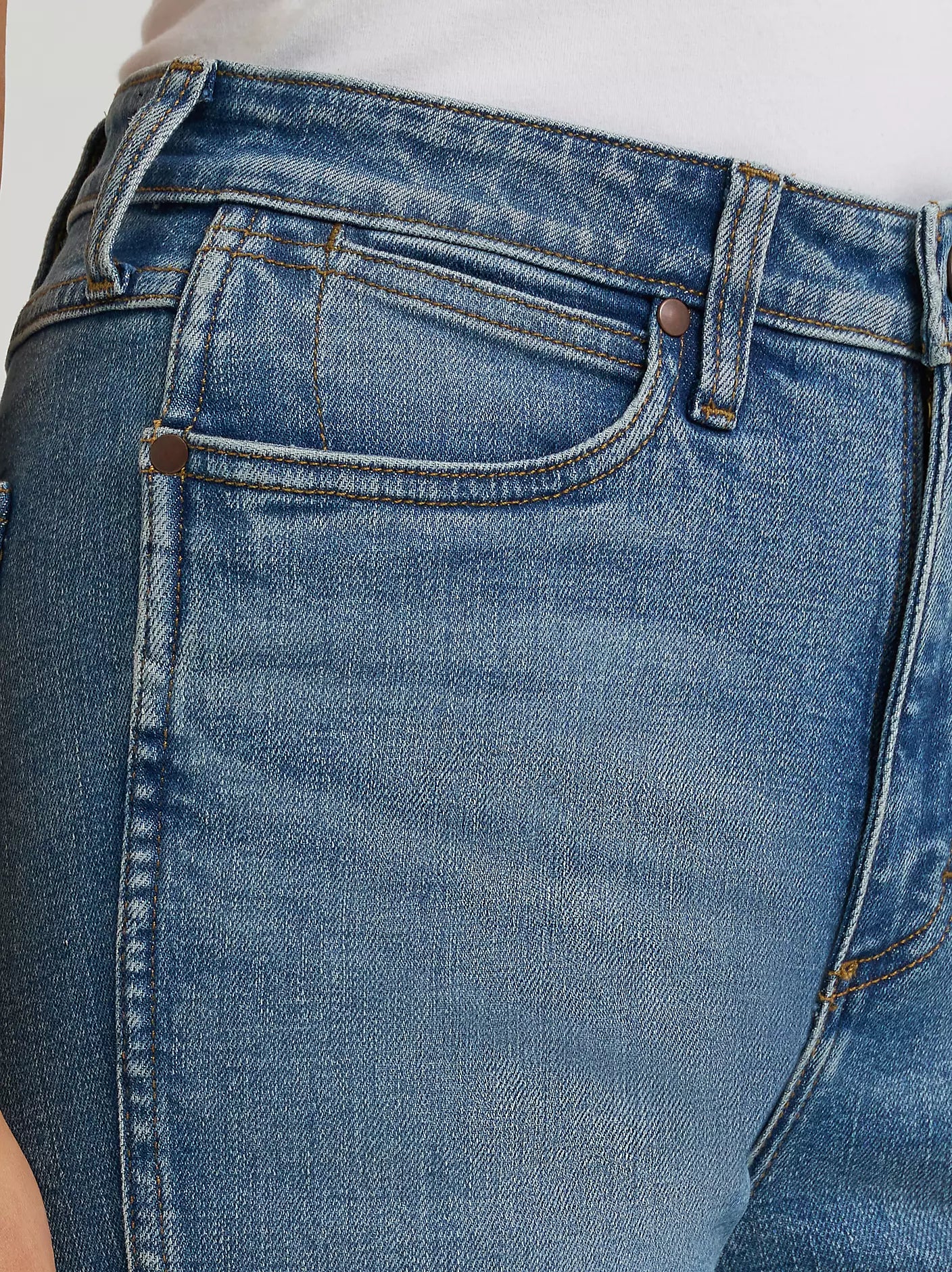 WRANGLER WOMEN'S RETRO® BAILEY HIGH RISE RAW HEM FLARE JEAN - LANA