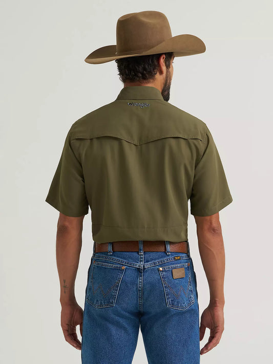 MENS WRANGLER ALL TERRAIN GEAR MEN'S PERFORMANCE SOLID SHIRT - Olive Night