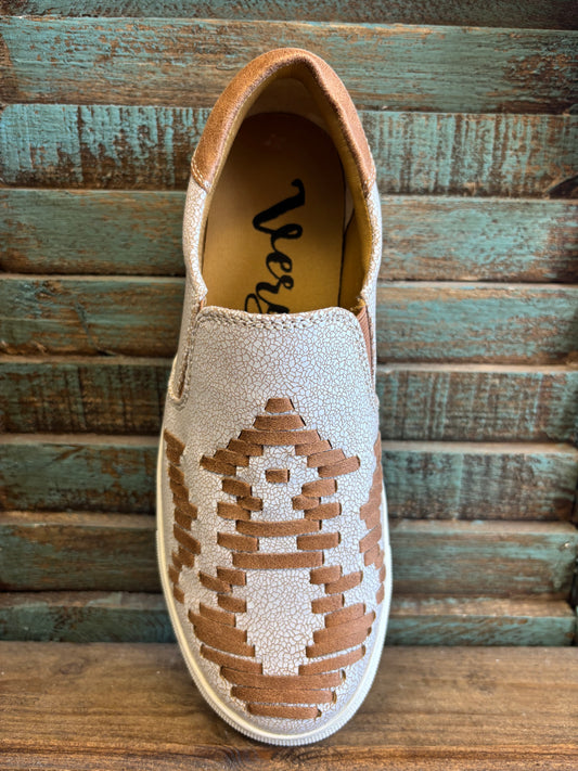 VERY G WOMEN'S MARIAN TAN SLIP ON SHOE