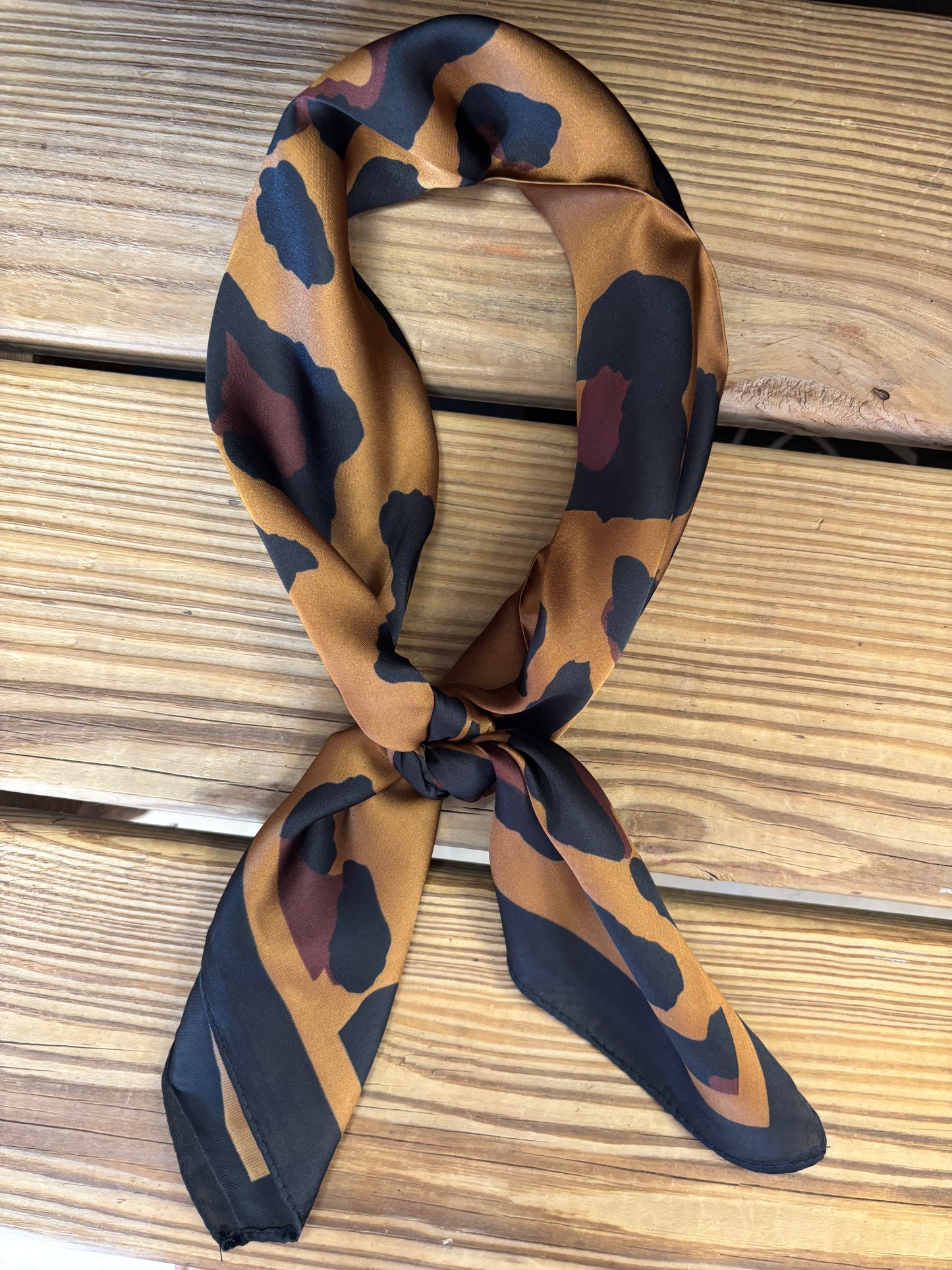 LEOPARD PRINT WILD RAG