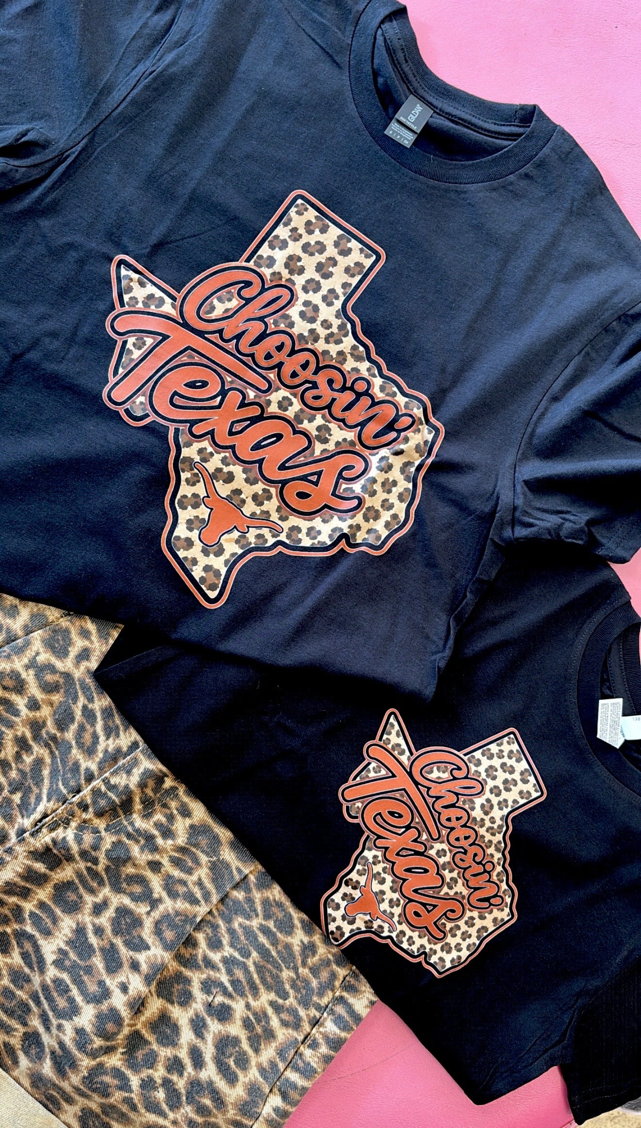 TODDLER AND YOUTH CHOOSIN’ TEXAS UT LEOPARD TEE - Black