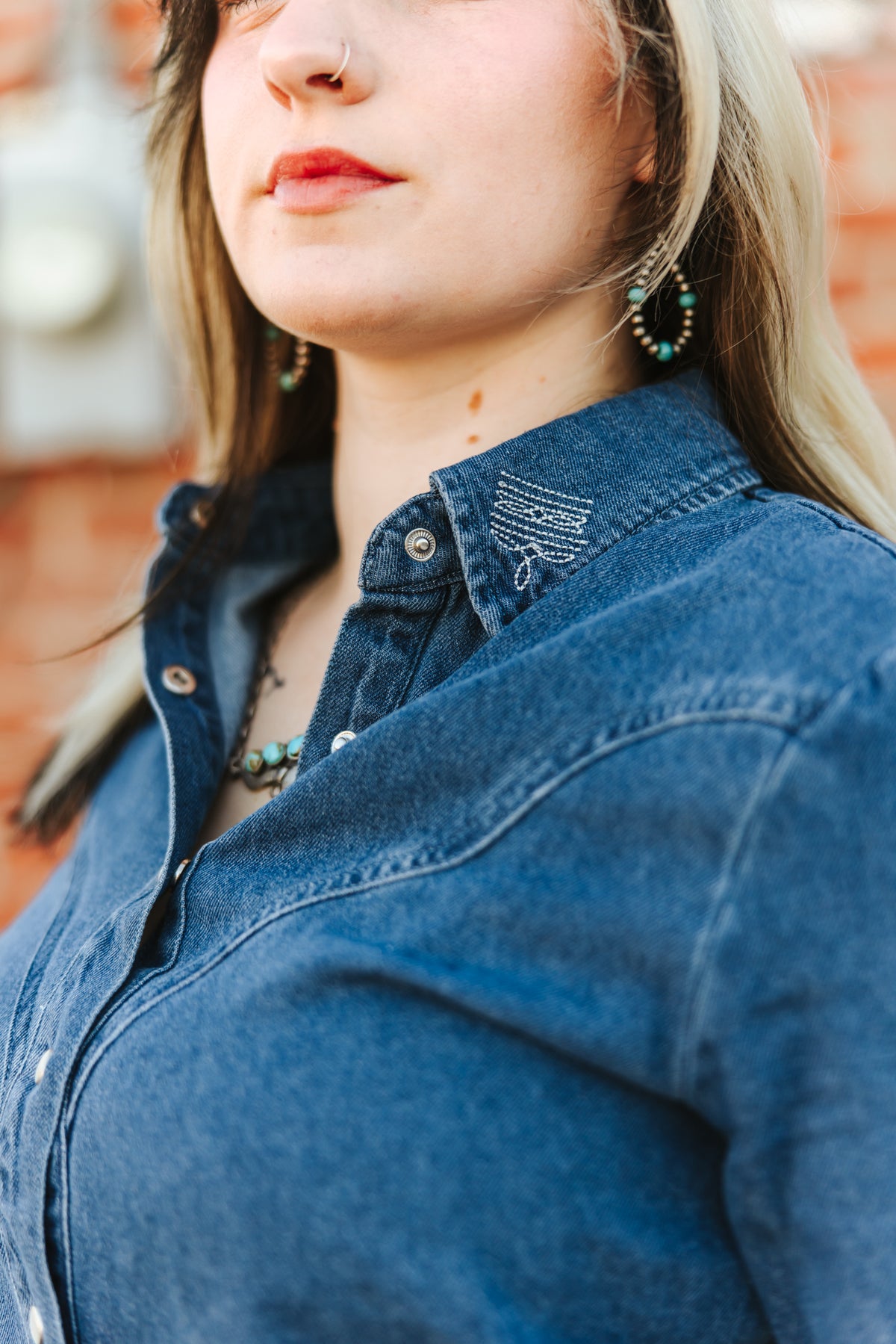 DARK MINERAL WASH BUTTON DOWN SHIRT