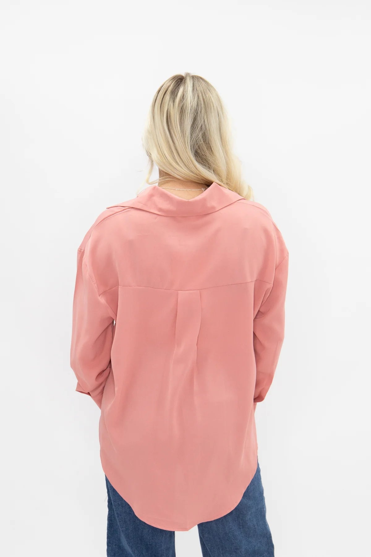 KATHRYN CLASSIC BLUSH PINK BUTTON UP