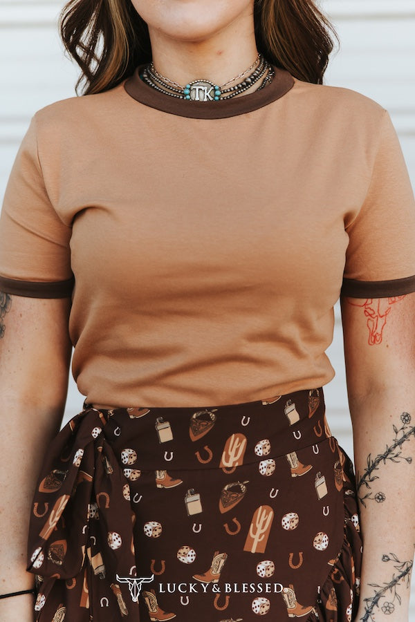 CAMEL BROWN CONTRAST NECKLINE SLEEVE WAIST LENGTH TOP