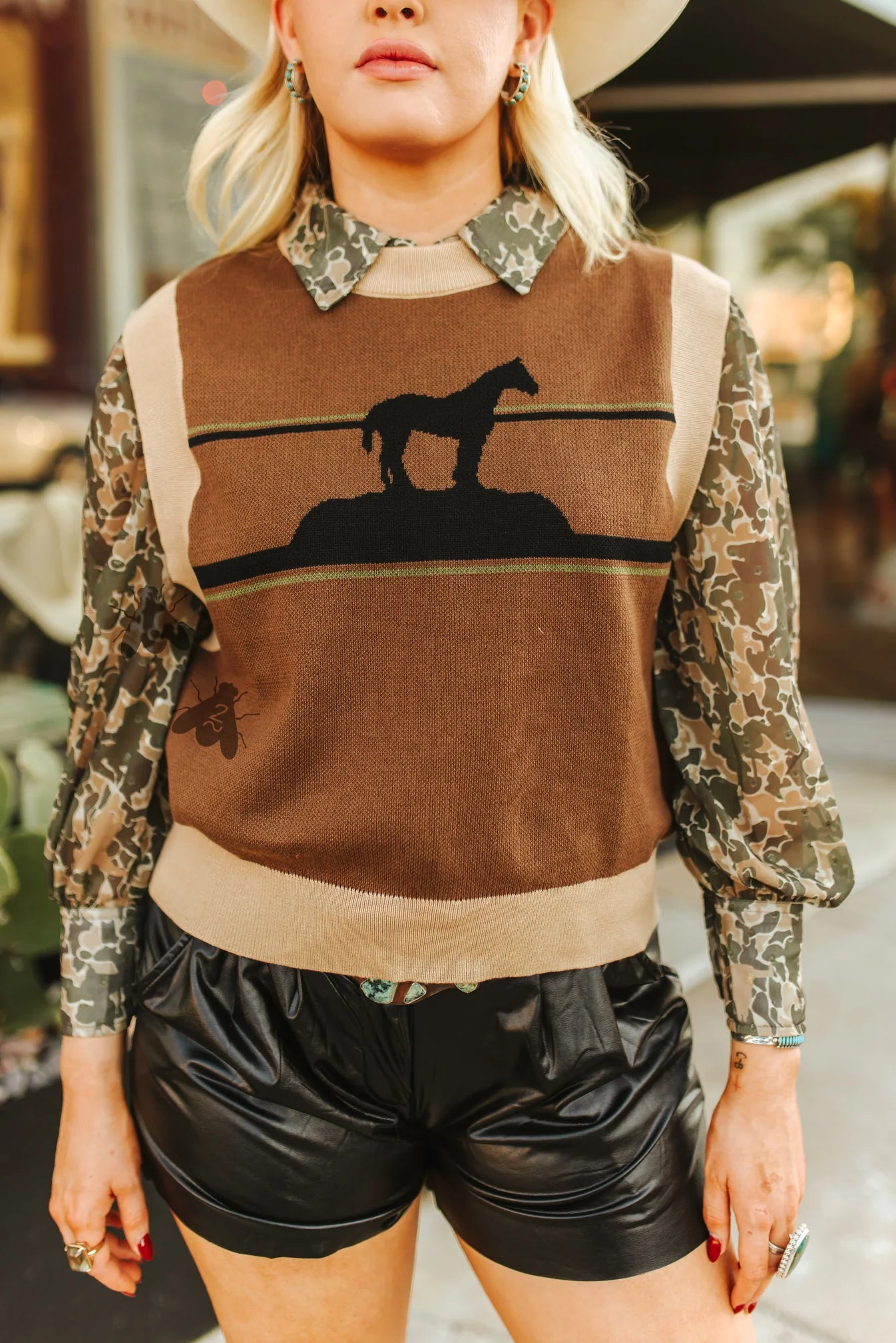 THE VEST IN THE WEST