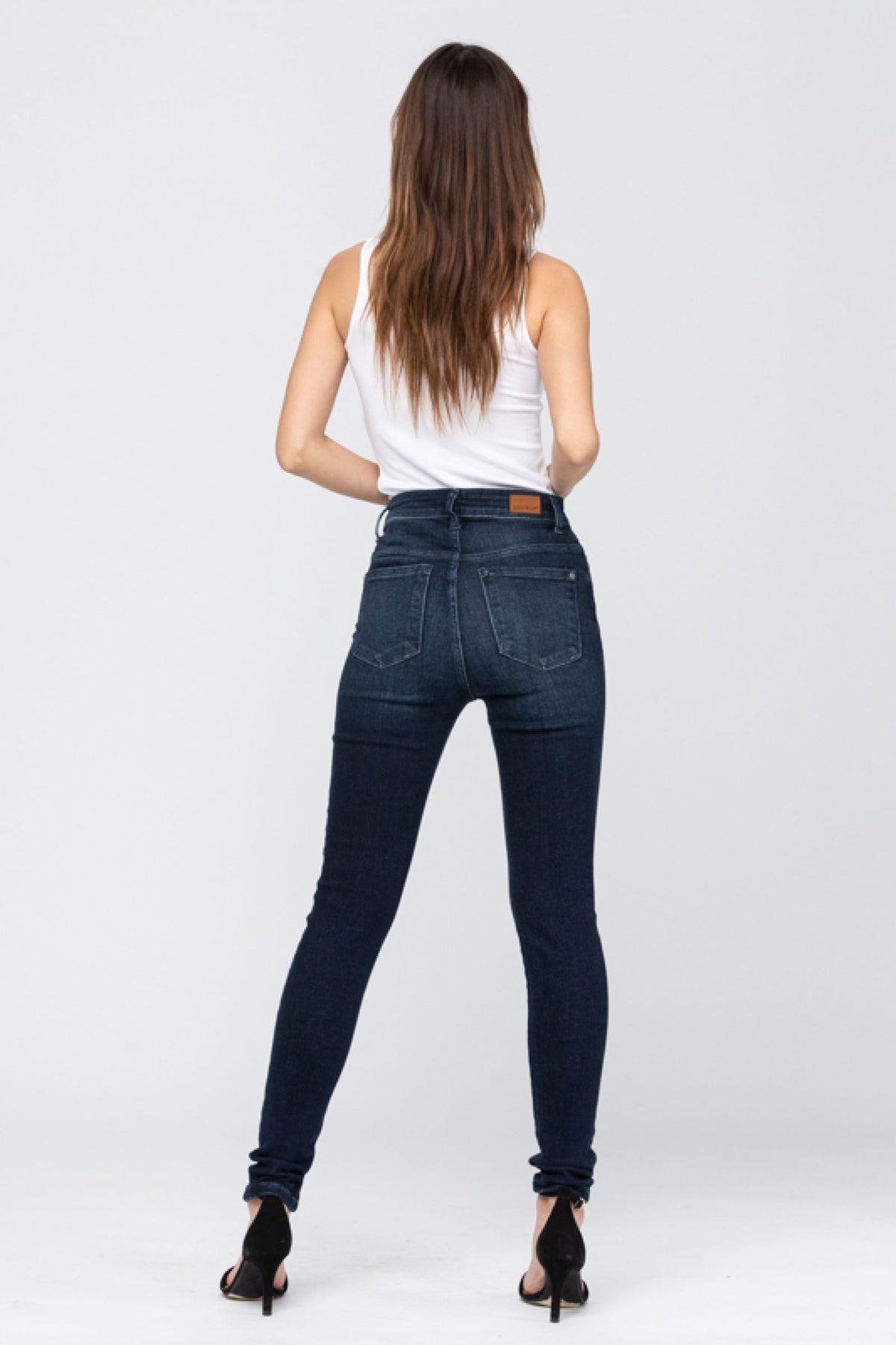 JUDY BLUE HIGH RISE SUPER DARK SKINNY 29.5" INSEAM - DARK STONE