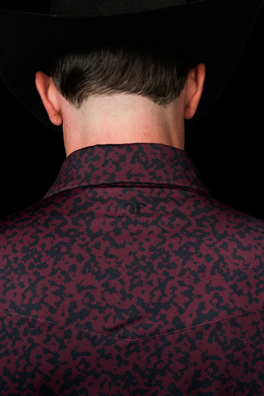FERRELL MEN'S THE GRANT CAMO PEARL SNAP POLO - MAROON