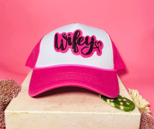 WIFEY CAP - PINK