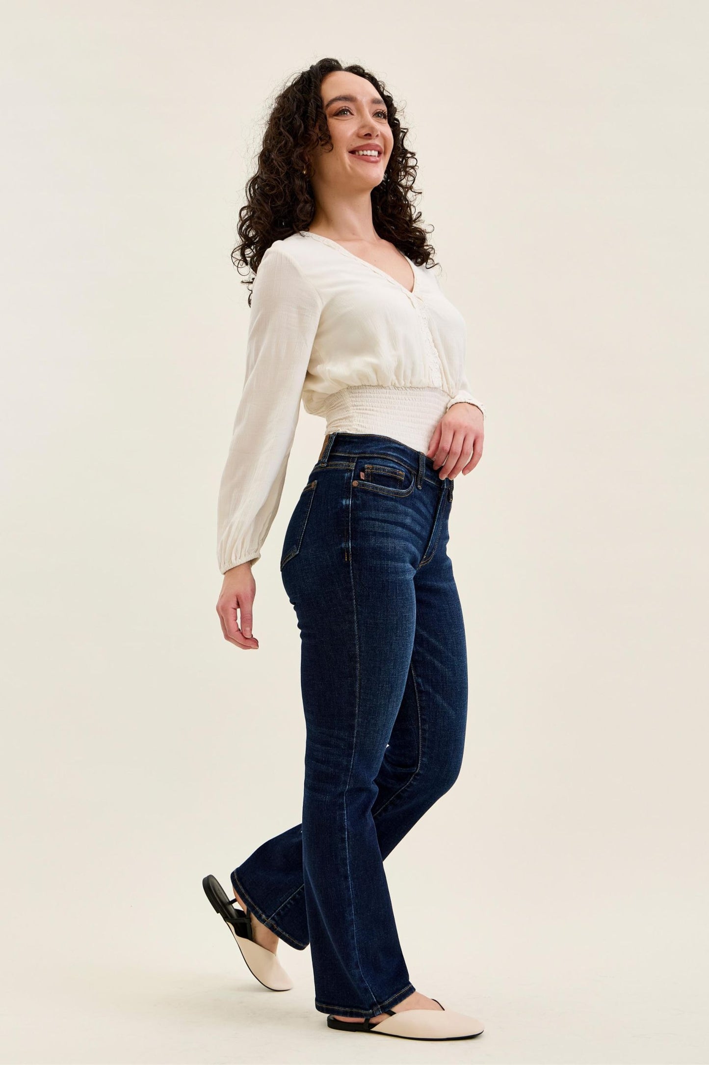 JUDY BLUE MID RISE PETITE DARK WASH BOOTCUT JEAN - DARK STONE