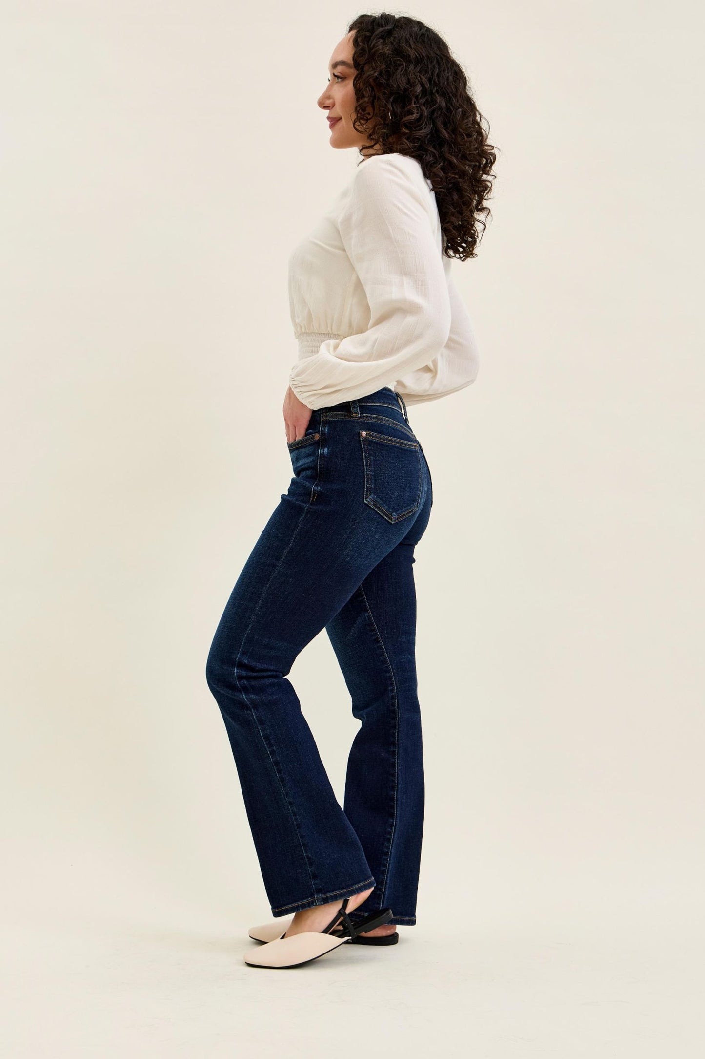 JUDY BLUE MID RISE PETITE DARK WASH BOOTCUT JEAN - DARK STONE