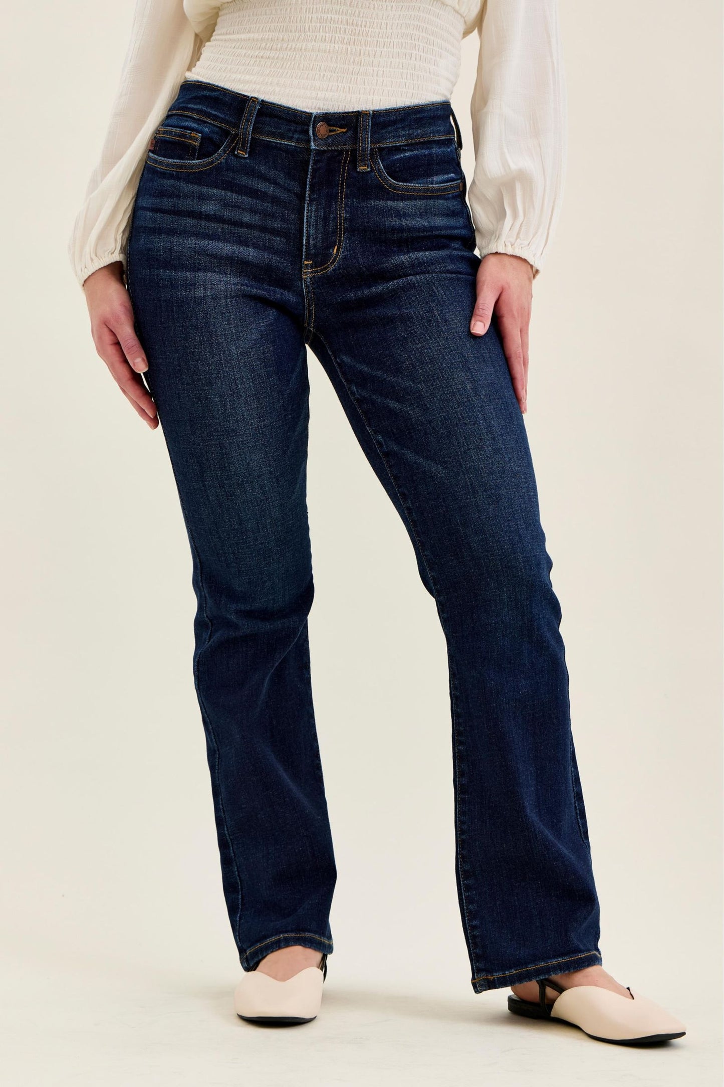 JUDY BLUE MID RISE PETITE DARK WASH BOOTCUT JEAN - DARK STONE