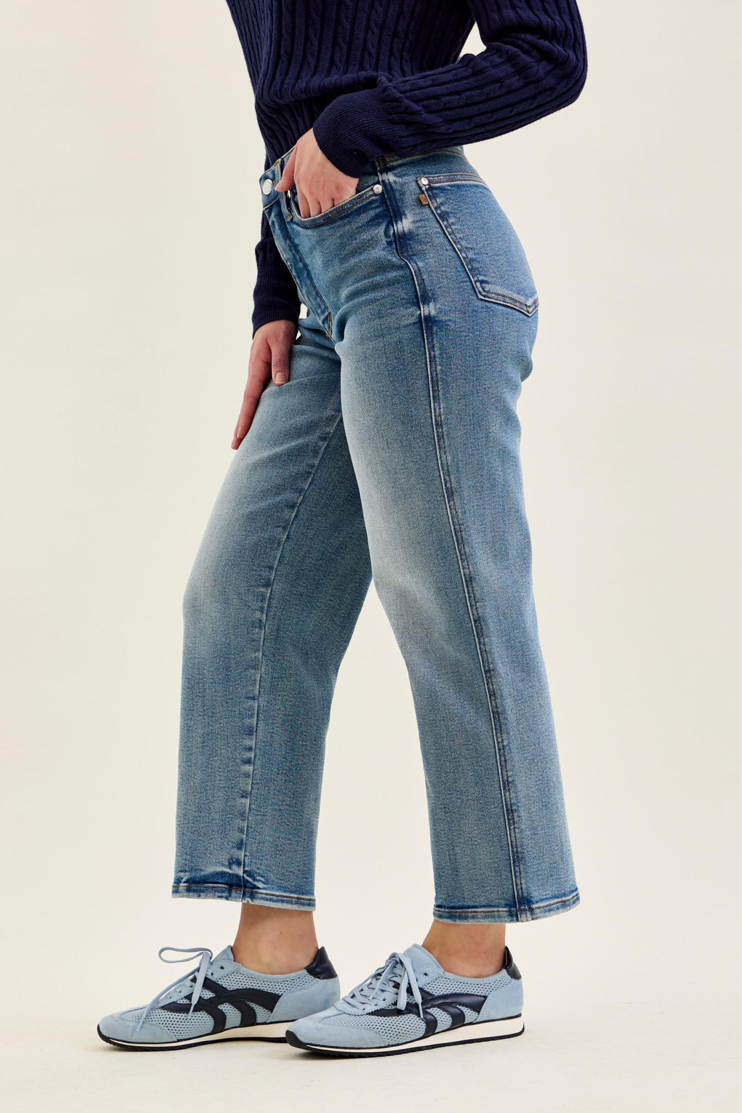 JUDY BLUE HIGH WAIST PETITE TUMMY CONTROL PEGGY ANKLE STRAIGHT JEANS - MEDIUM STONE