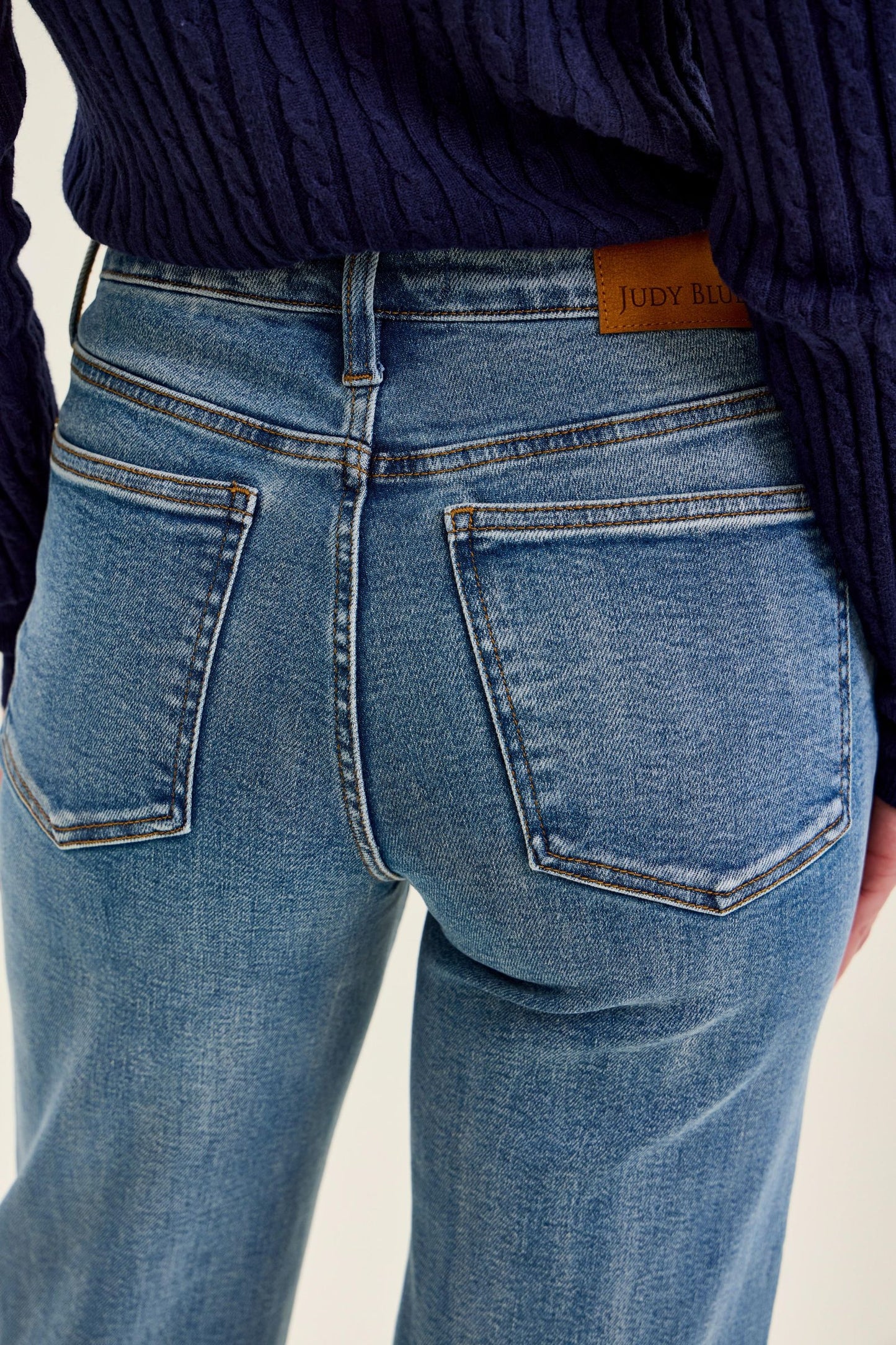 JUDY BLUE HIGH WAIST PETITE TUMMY CONTROL PEGGY ANKLE STRAIGHT JEANS - MEDIUM STONE