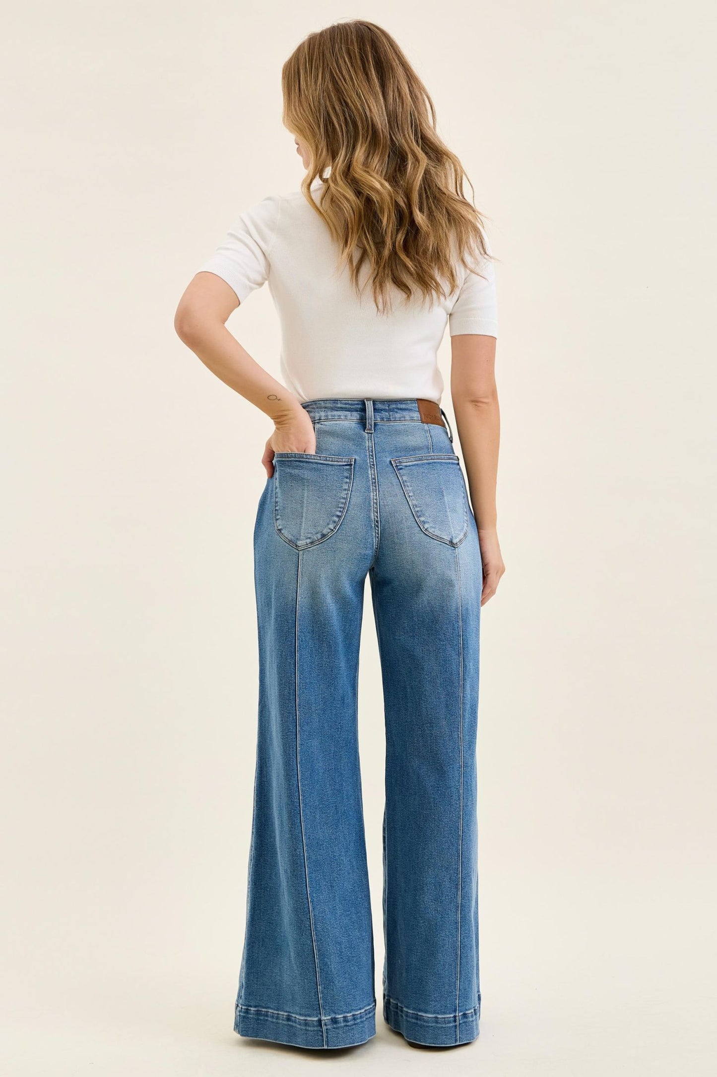 JUDY BLUE HIGH WAIST LIZA PALAZZO SHIELD POCKETS CLASSIC FADE JEANS - SHORT LENGTH