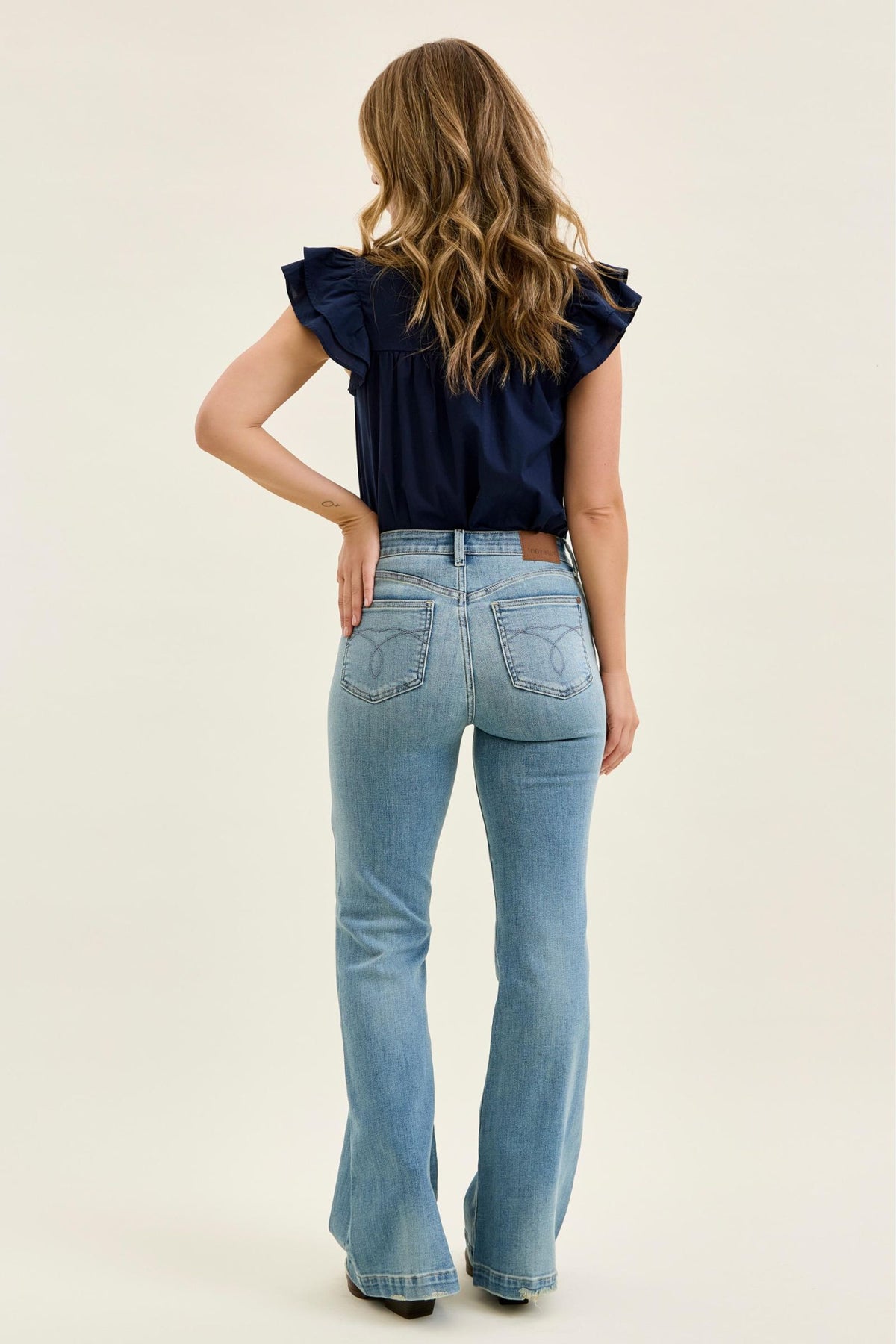 JUDY BLUE MID RISE SHORT FLARE JEAN - MEDIUM STONE