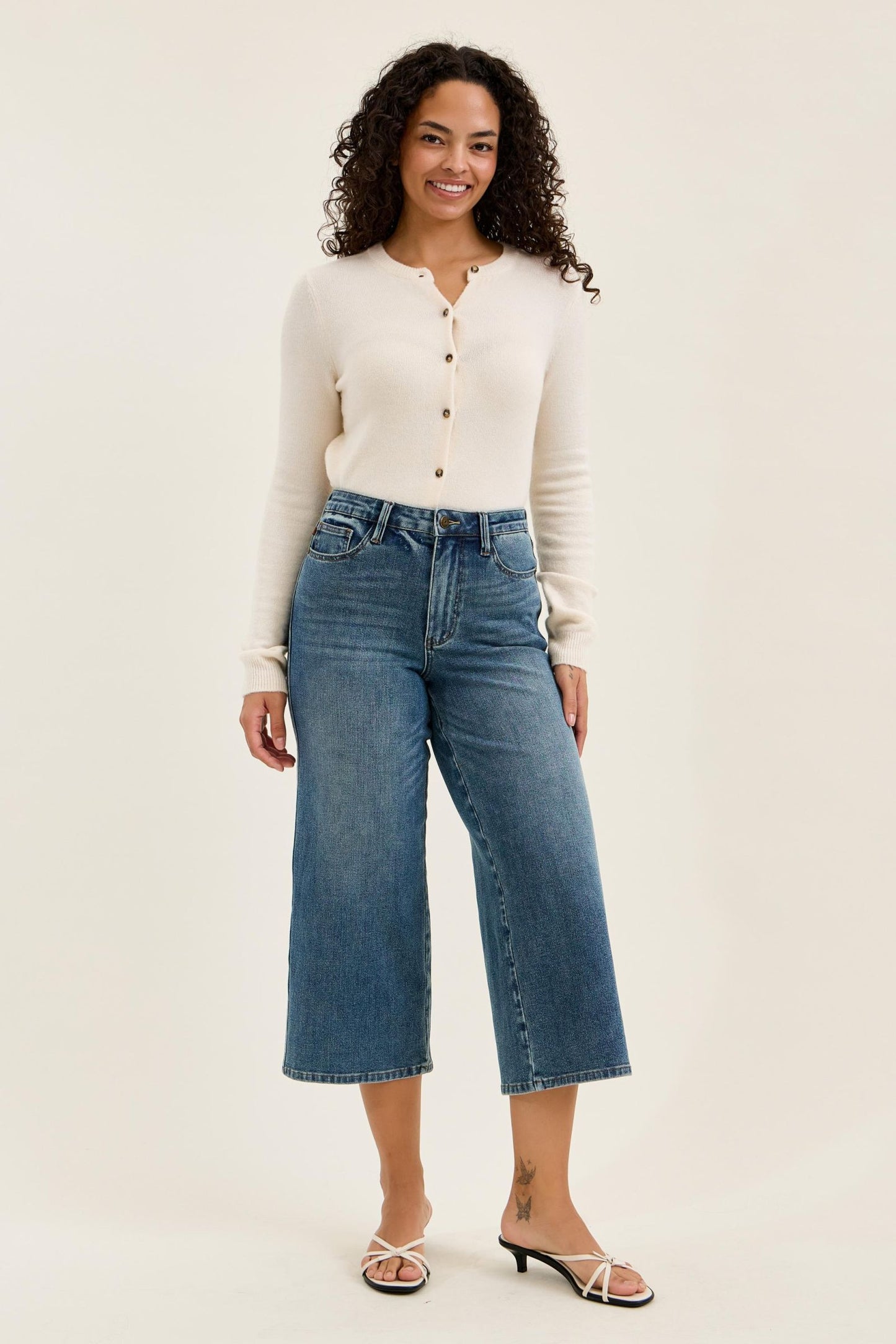 JUDY BLUE HIGH WAIST DOTTIE WIDE CROP MD QUARRY FADE - MEDIUM STONE