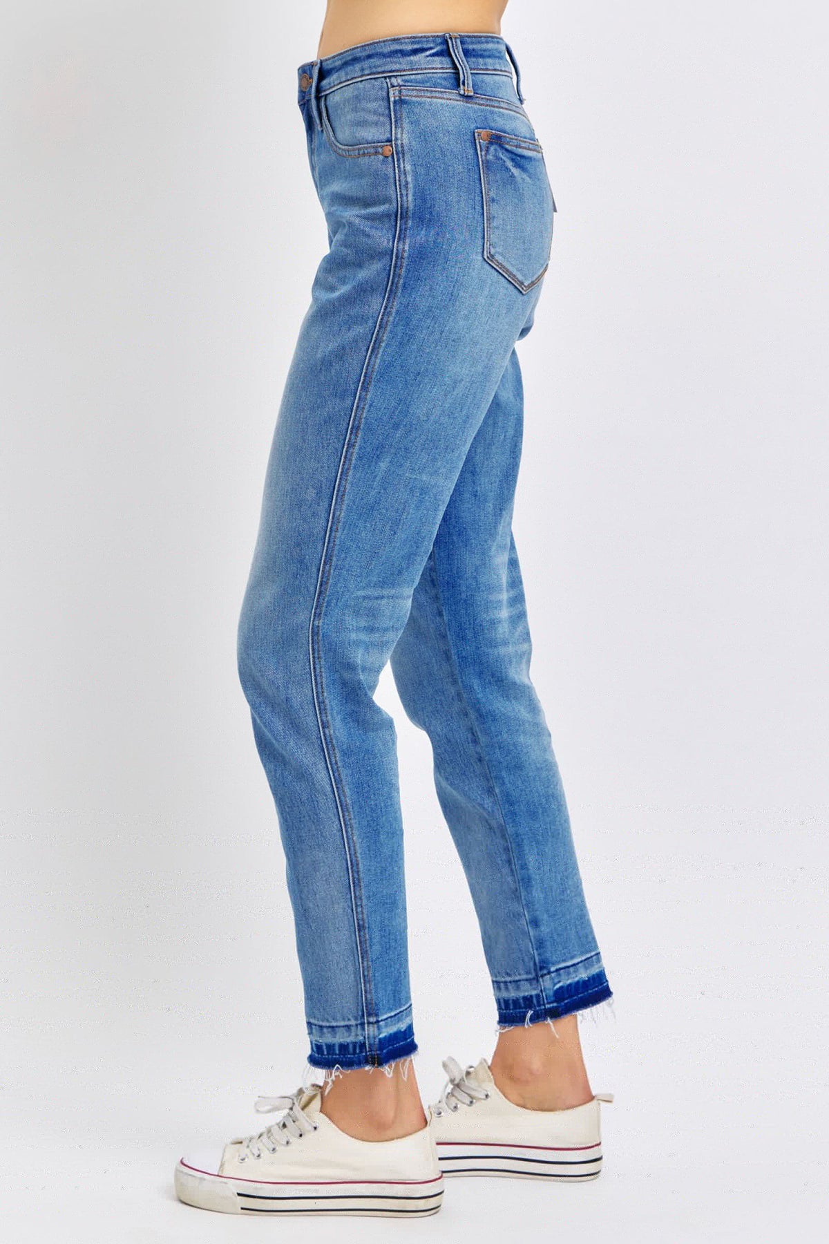 JUDY BLUE MID RISE RIGID MAGIC RELEASE HEM BOYFRIEND JEAN - MEDIUM STONE