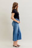 JUDY BLUE MID RISE WIDE CROP VINTAGE POCKETS & WIDE HEM JEANS - MEDIUM STONE