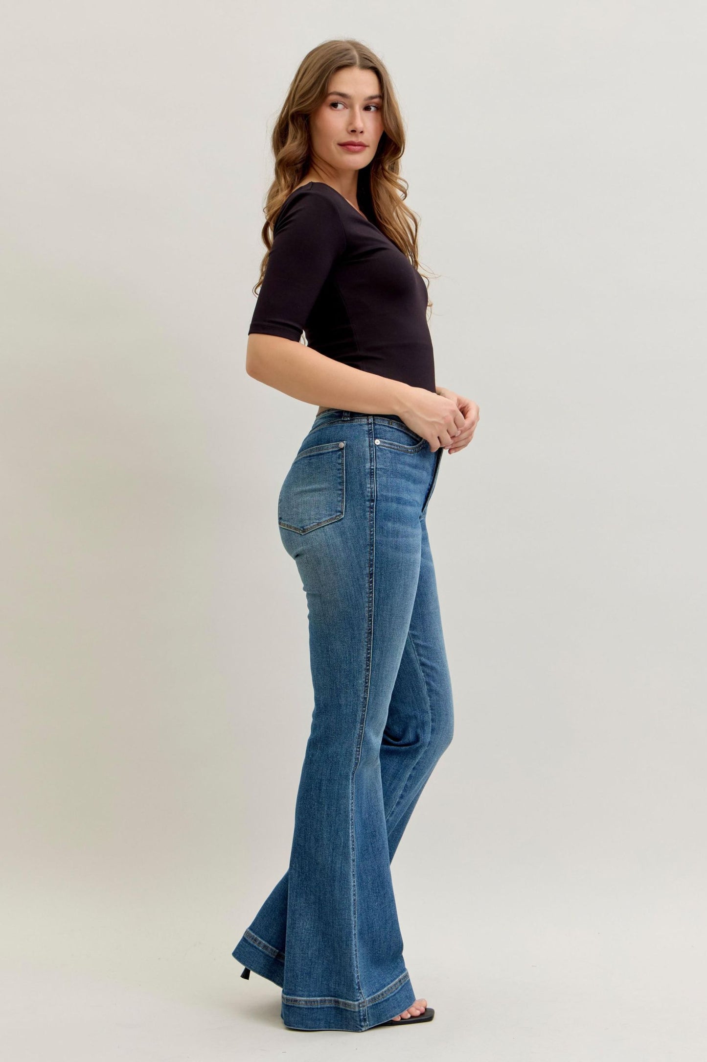 JUDY BLUE HIGH WAIST REGULAR FLARE TUMMY CONTROL DOUBLE BUTTON JEANS - MEDIUM STONE