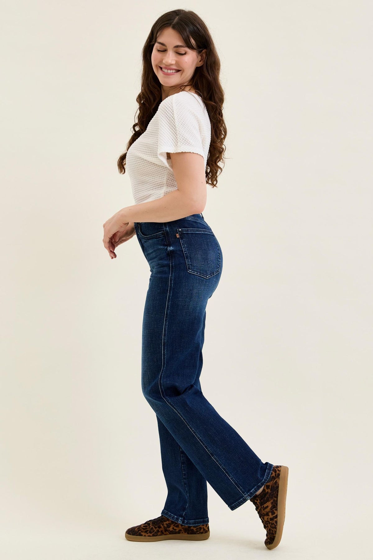 JUDY BLUE HIGH WAIST TUMMY CONTROL KIMBERLY CLASSIC STRAIGHT JEANS - DARK STONE
