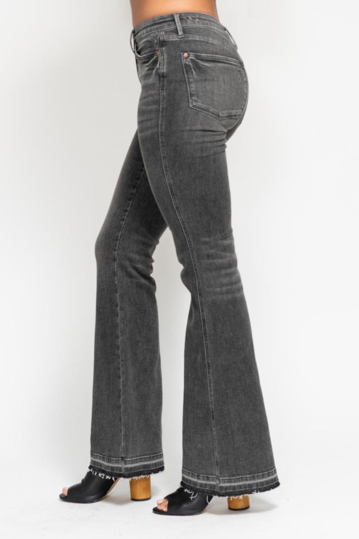 JUDY BLUE MID RISE TUMMY CONTROL WASHED GRAY RELEASE HEM FLARE JEANS - GREY
