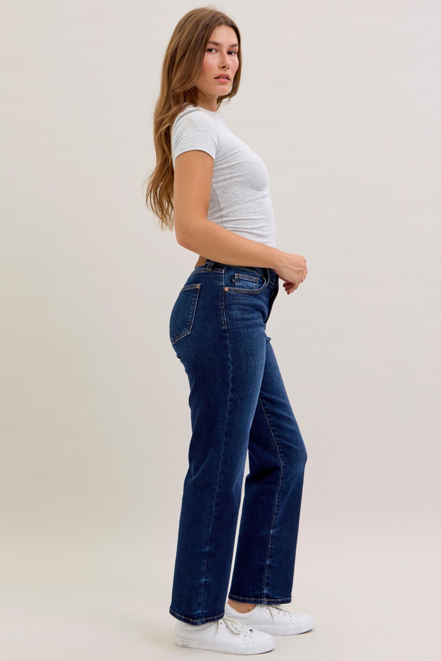 JUDY BLUE SHORT MID RISE STRAIGHT JEAN - DARK STONE