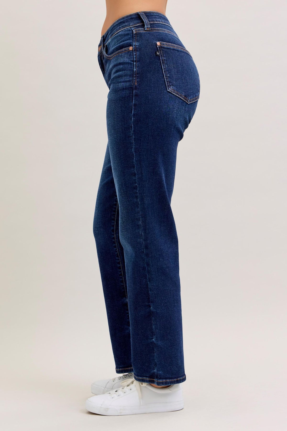 JUDY BLUE SHORT MID RISE STRAIGHT JEAN - DARK STONE