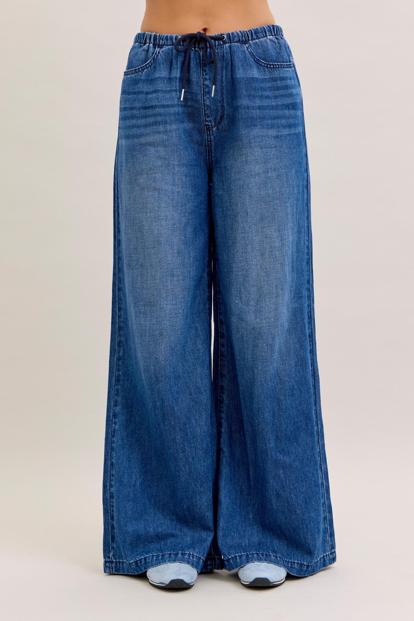 JUDY BLUE HIGH WAIST FEATHERWEIGHT PALAZZO FIT - DARK STONE