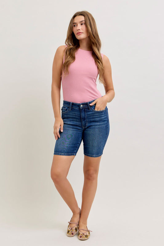 JUDY BLUE MID RISE BERMUDA SHORTS - DARK STONE