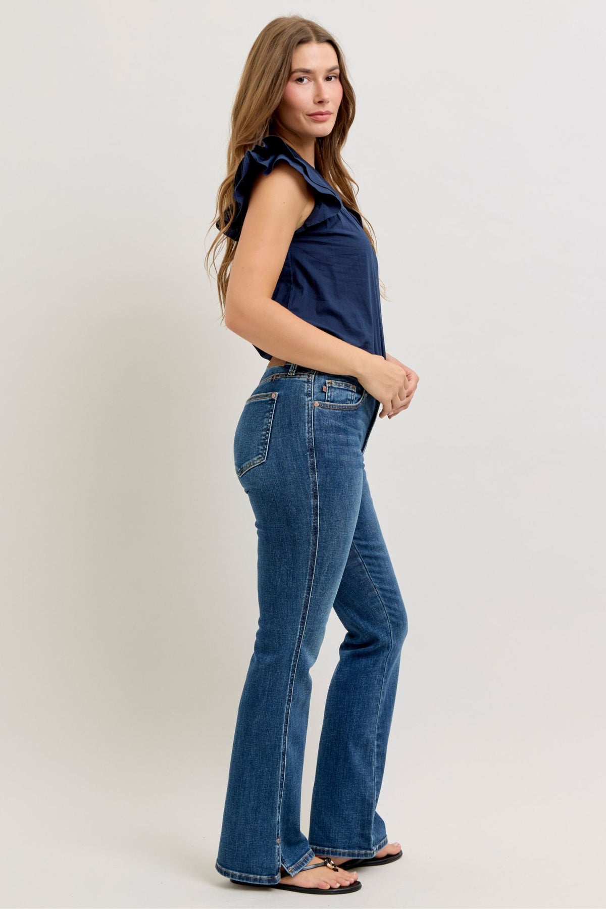 JUDY BLUE MID RISE BOOTCUT WITH CELL PHONE BACK POCKET - DARK STONE