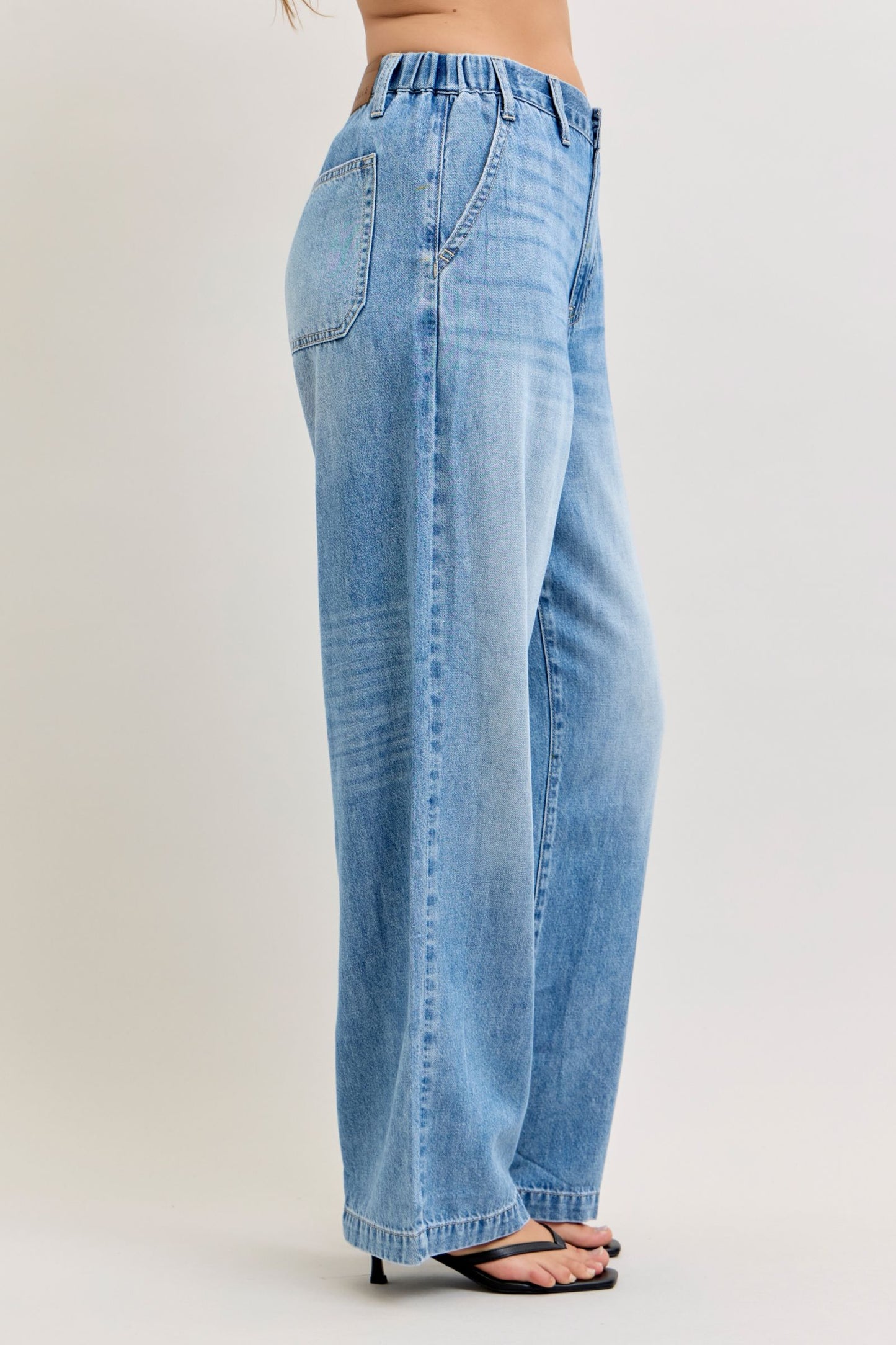 JUDY BLUE HIGH WAIST FEATHERWEIGHT BAGGY ELASTIC WAISTBAND - MEDIUM STONE
