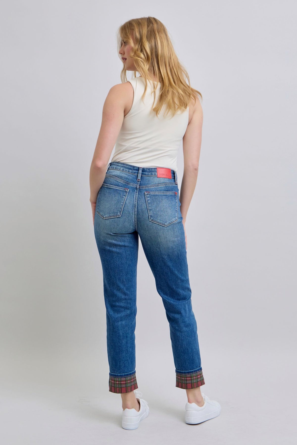 JUDY BLUE MID RISE PLAID PRINT CUFF BOYFRIEND JEAN - MEDIUM STONE