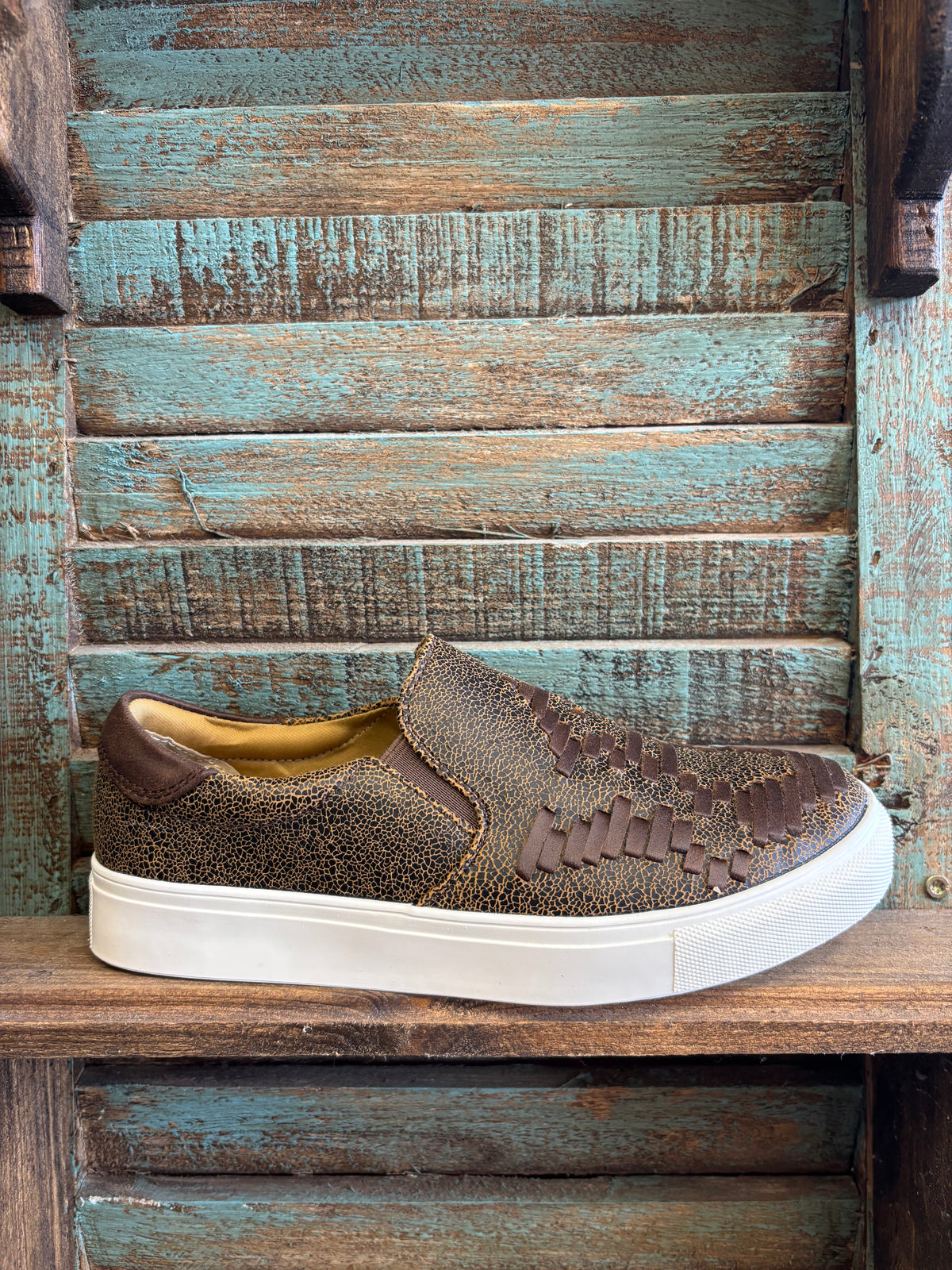 VERY G WOMEN'S MARIAN CHOCOLATE SLIP ON SHOE