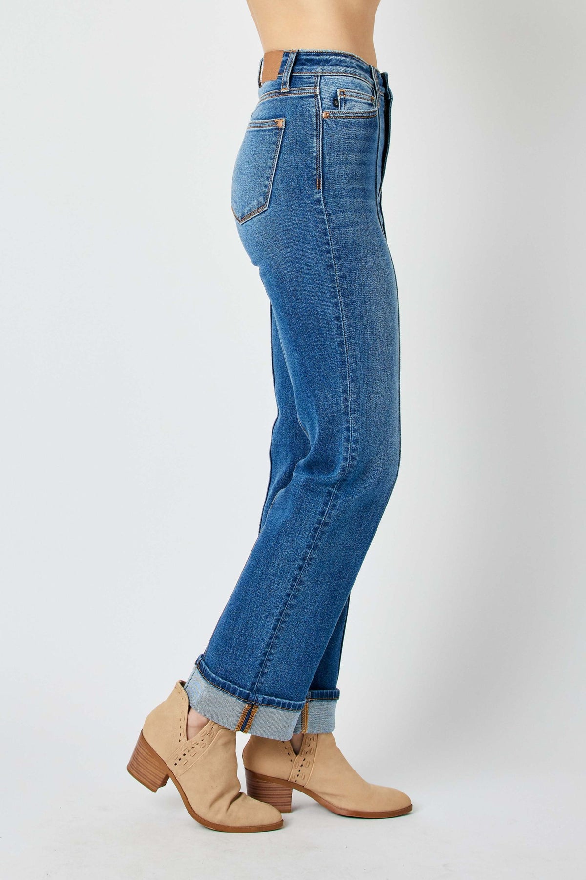 JUDY BLUE HIGH WAIST FRONT SEAM DETAIL & CUFFED STRAIGHT JEAN - MEDIUM STONE