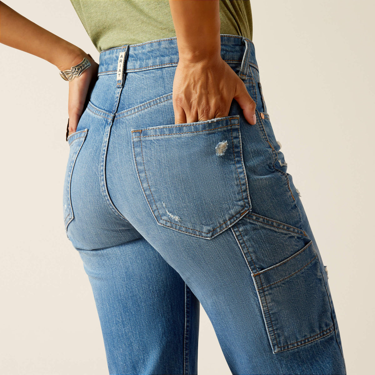 ARIAT WOMENS ULTRA HIGH RISE TOMBOY CARPENTER  ALASKA STRAIGHT JEAN