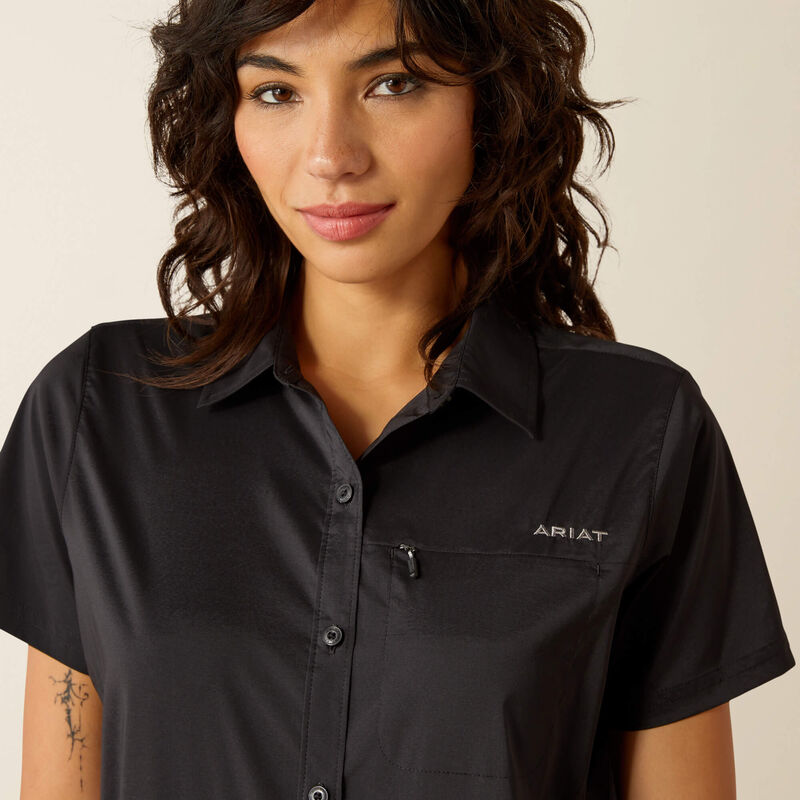 ARIAT WOMEN'S VENTTEK STREETCH SHORT SLEEVE SHIRT - BLACK