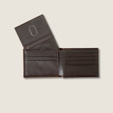ARIAT BIFOLD PASSCASE DISTRESSED AMERICAN FLAG DISTRESSED BROWN