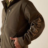 ARIAT MENS LOGO SOFTSHELL JACKET - EARTH GREEN HEATHER