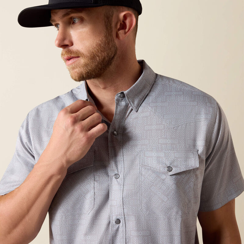 ARIAT MENS PRINTED VENTTEK WESTERN FITTED SNAP SHIRT - SKY ROCKET