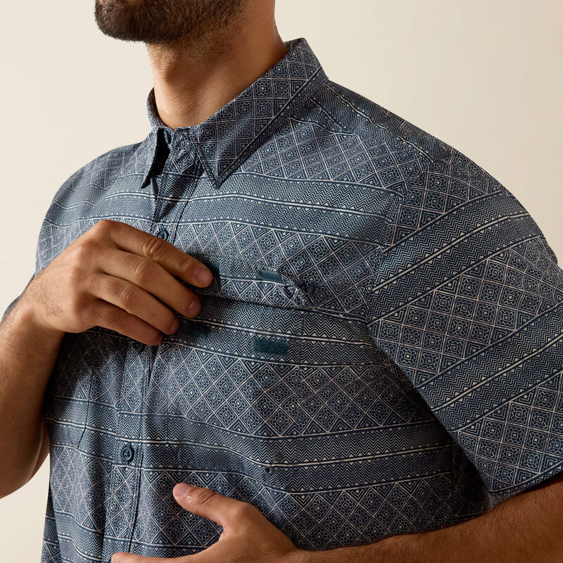 ARIAT MENS VENTTEK OUTBOUND FITTED SHIRT - DARK DENIM
