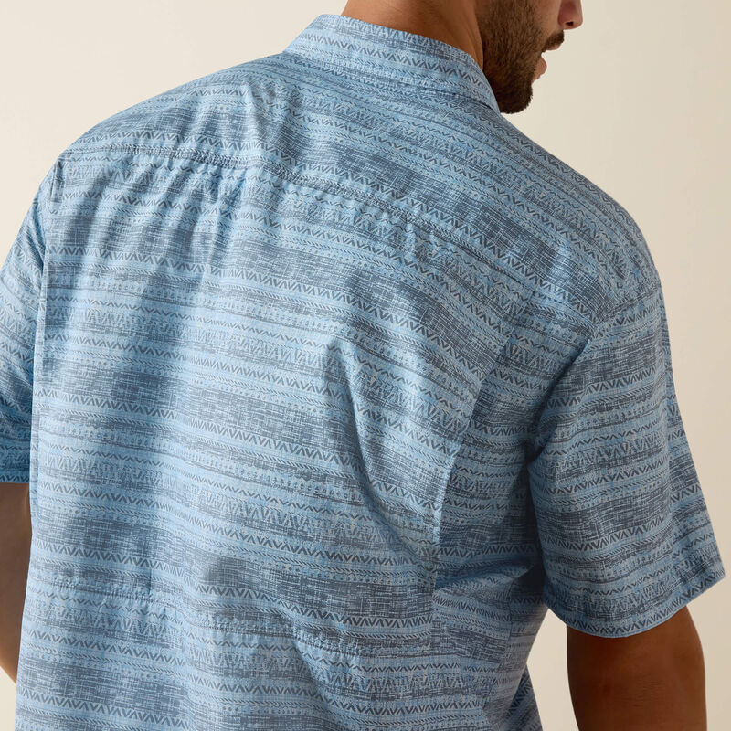 ARIAT MENS PRINTED VENTTEK OUTBOUND CLASSIC FIT SHIRT - BLISSFUL BLUE