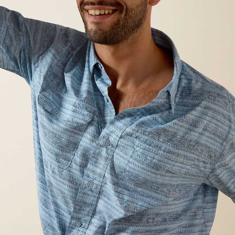 ARIAT MENS PRINTED VENTTEK OUTBOUND CLASSIC FIT SHIRT - BLISSFUL BLUE