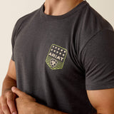 ARIAT MENS STRIPE PATRIOTIC BADGE TSHIRT - HEATHER CHARCOAL