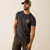ARIAT MENS STRIPE PATRIOTIC BADGE TSHIRT - HEATHER CHARCOAL