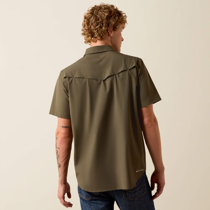 ARIAT MENS FRONTIER TOUGH FLEX VENTTEK WESTERN FITTED SHORT SLEEVE SNAP SHIRT - GRAPE LEAF