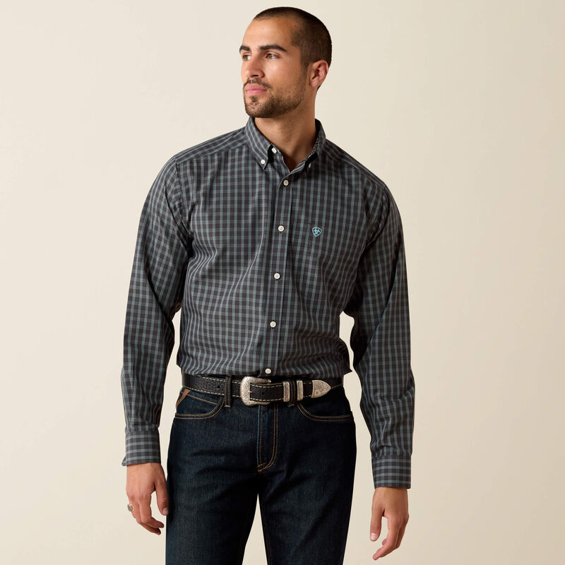 ARIAT MENS WRINKLE FREE BARBARY LONGSLEEVE SHIRT - BLACK SMALL PLAID