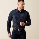 ARIAT MENS EVERYTHING LONG SLEEVE SNAP SHIRT - NIGHT SKY PRINT