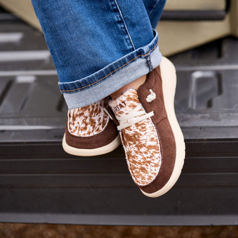 ARIAT WOMEN'S HILO COFFEE BEAN SUEDE/ SPECKLED COW PRINT SHOES
